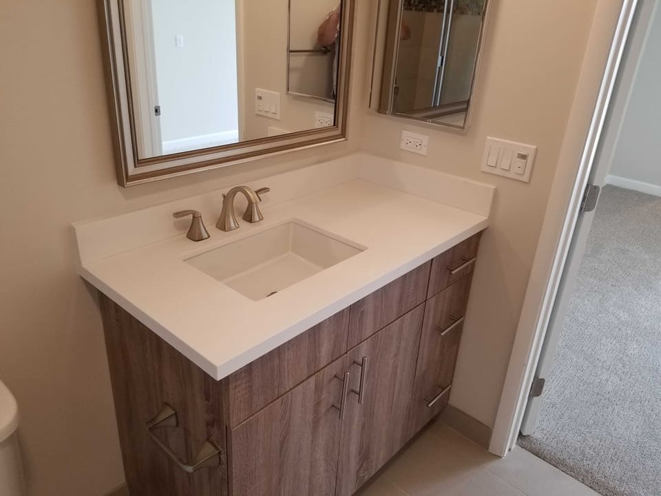 10909 Hartsook Street Unit 408