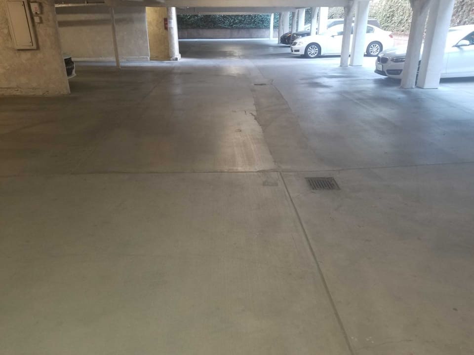 5055 Woodman Avenue Unit 210