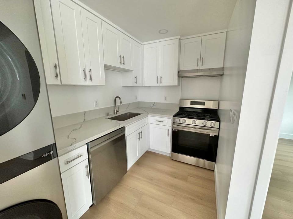 1123 South Crest Drive Unit GH