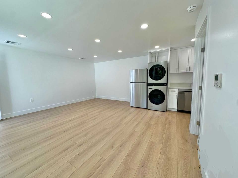 1123 South Crest Drive Unit GH