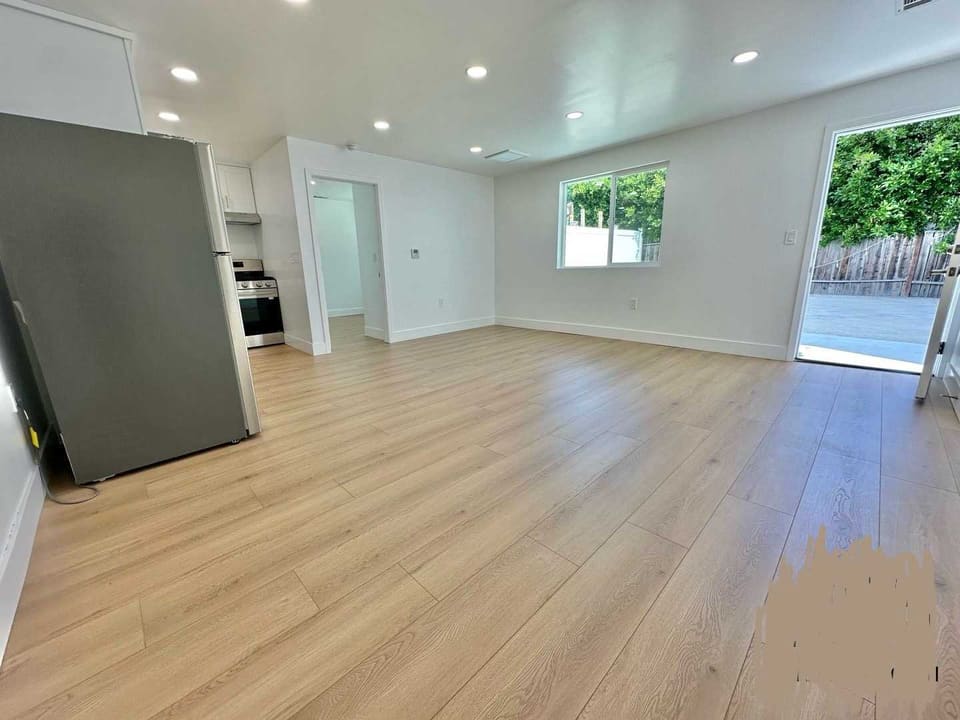 1123 South Crest Drive Unit GH