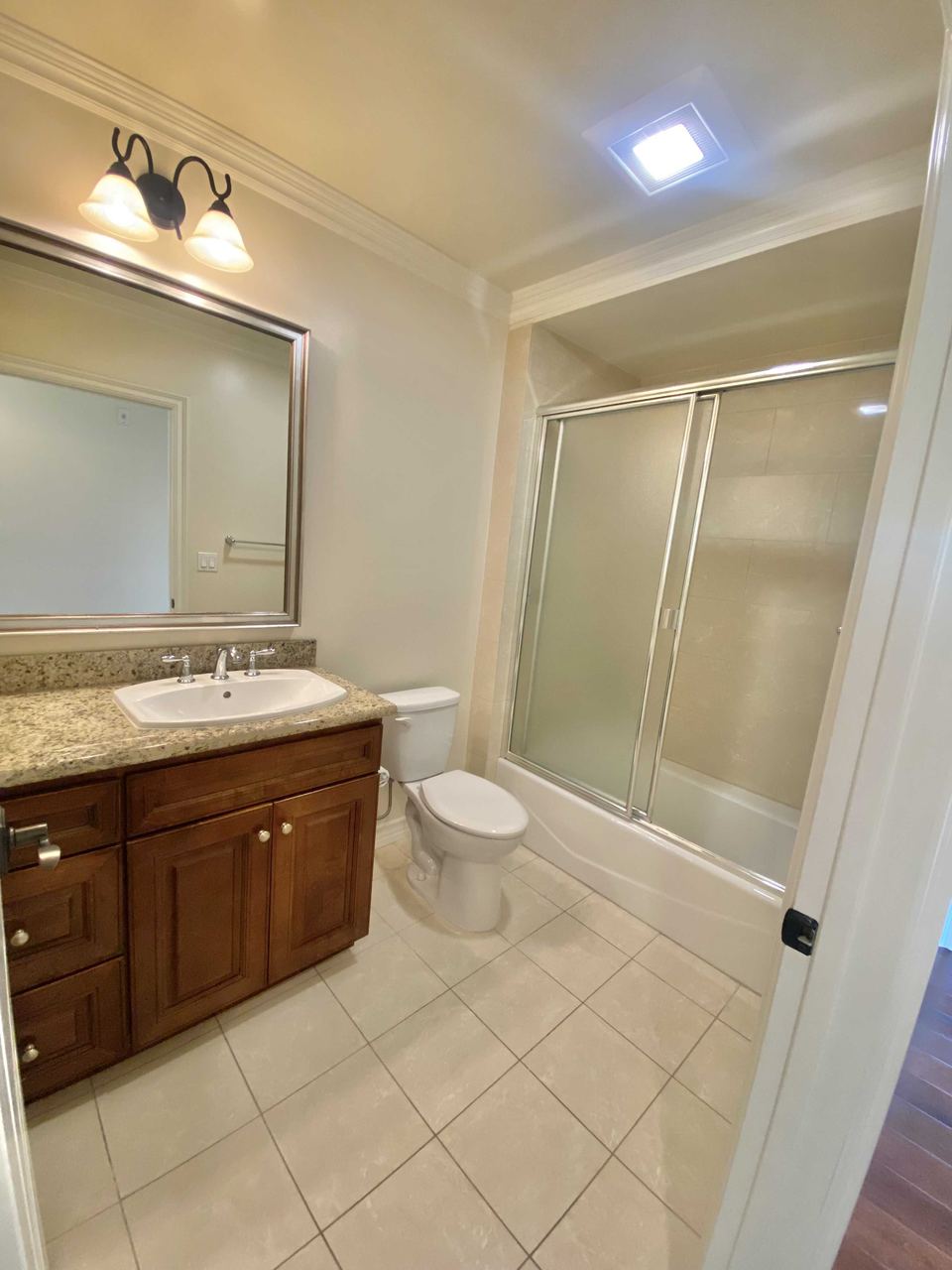 4824 Tujunga Avenue Unit PH-10