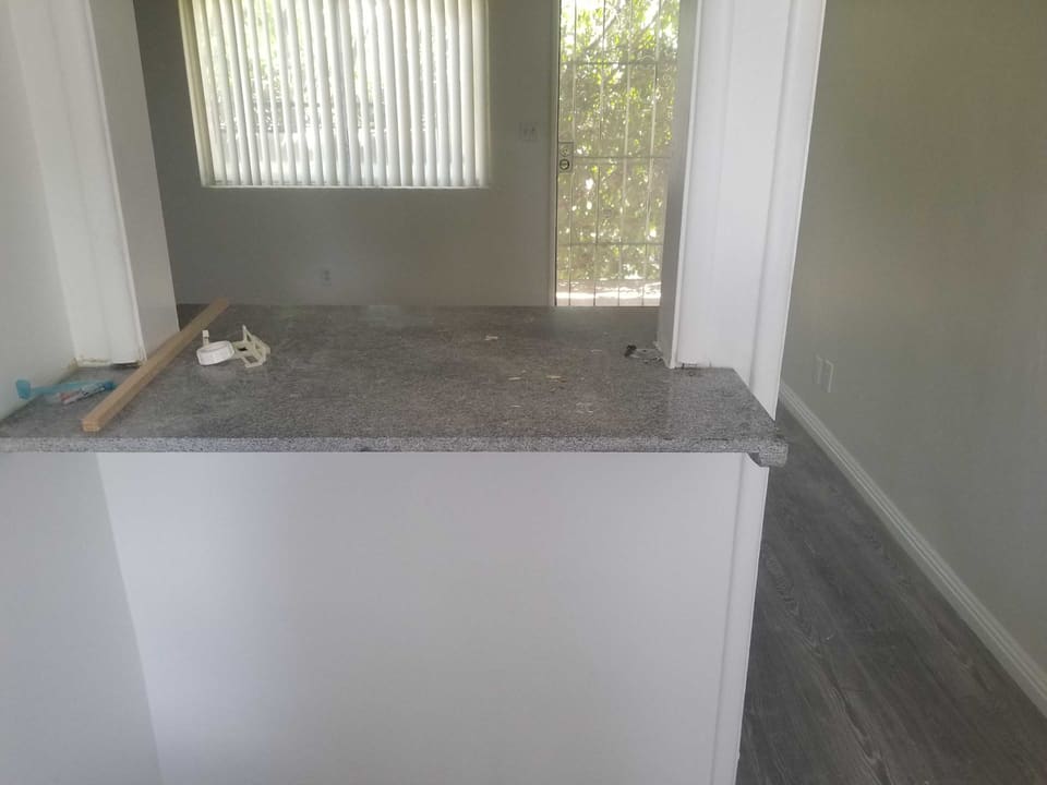 15556 Vanowen Street Unit 8