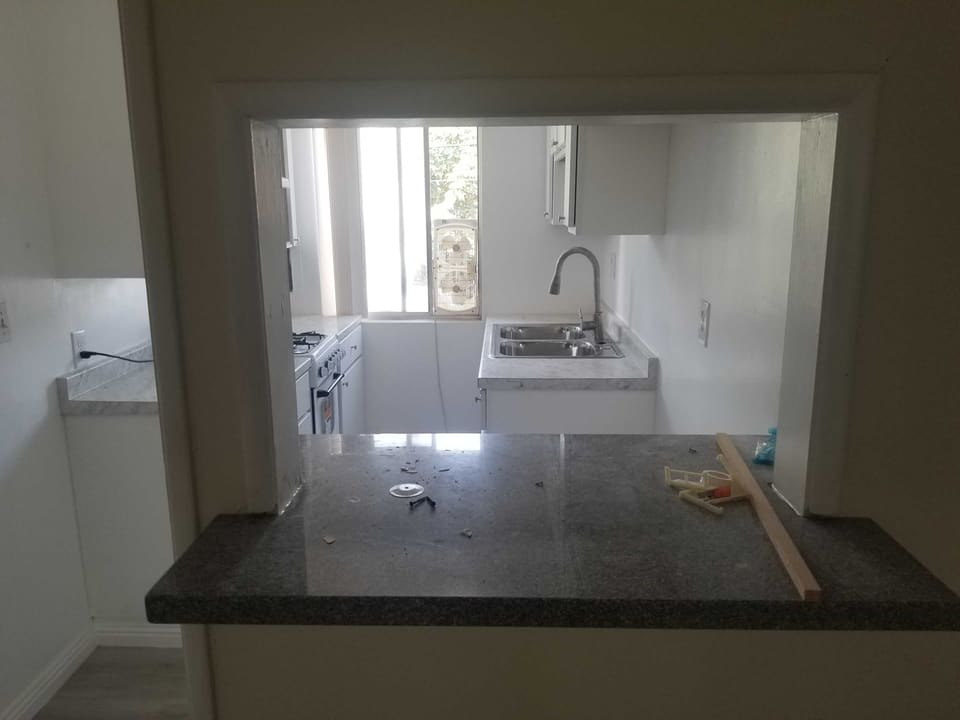 15556 Vanowen Street Unit 8