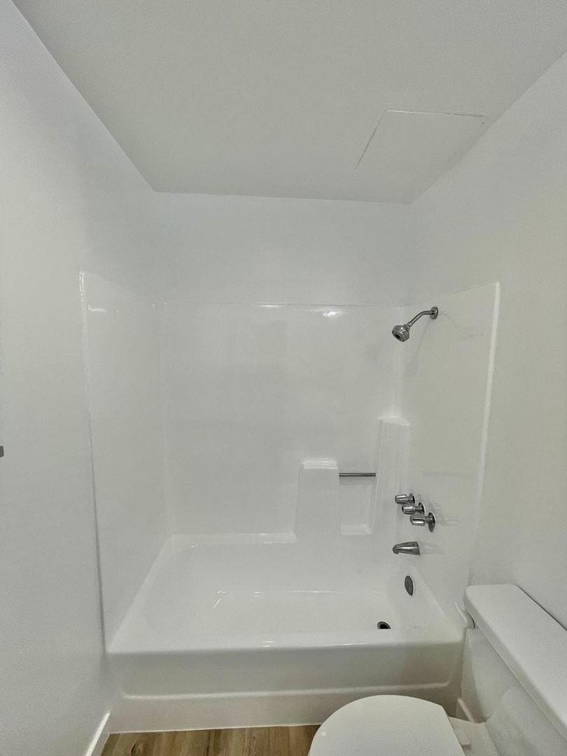 15010 Burbank Boulevard Unit 102