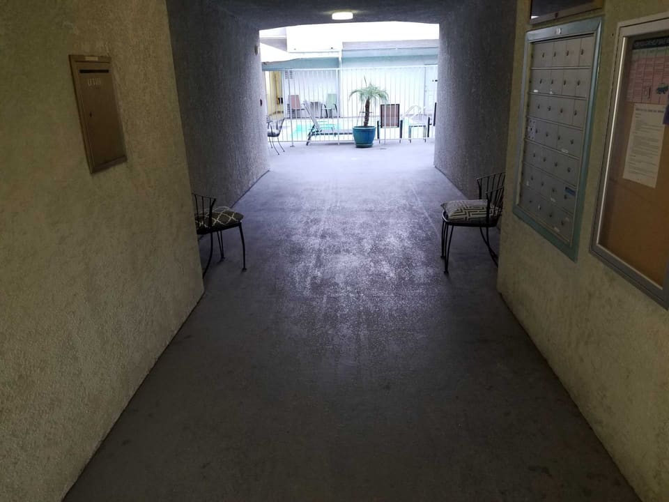 10128 Moorpark Street Unit 218