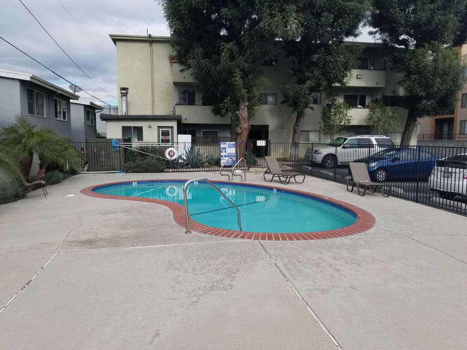 10128 Moorpark Street Unit 218