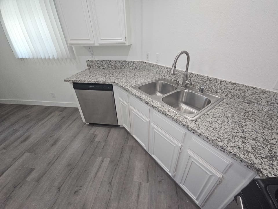 14469 Benefit Street Unit 14
