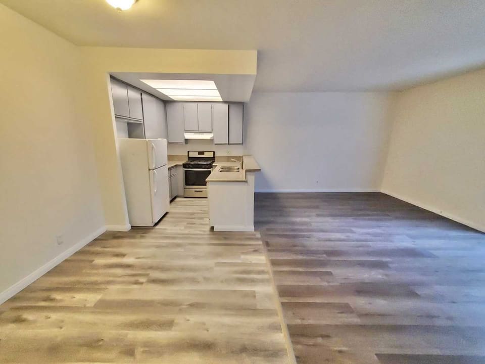 11469 Collins Street Unit 202