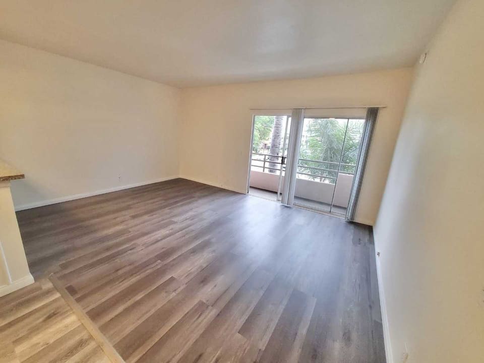 11469 Collins Street Unit 202