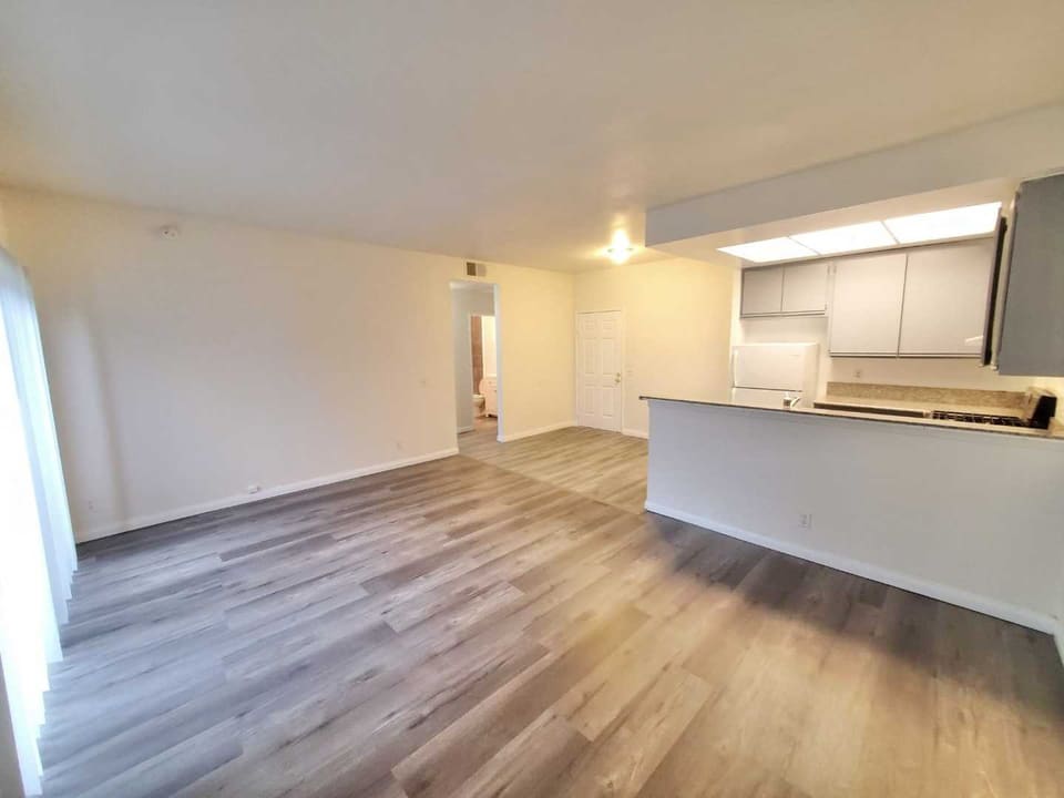 11469 Collins Street Unit 202