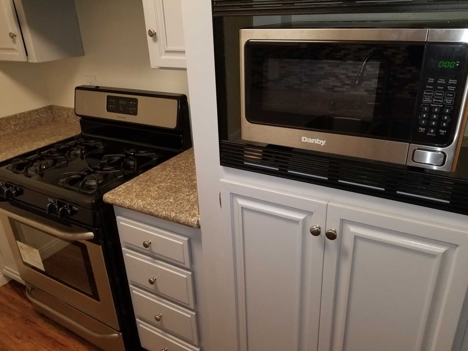 19129 Sherman Way Unit 106