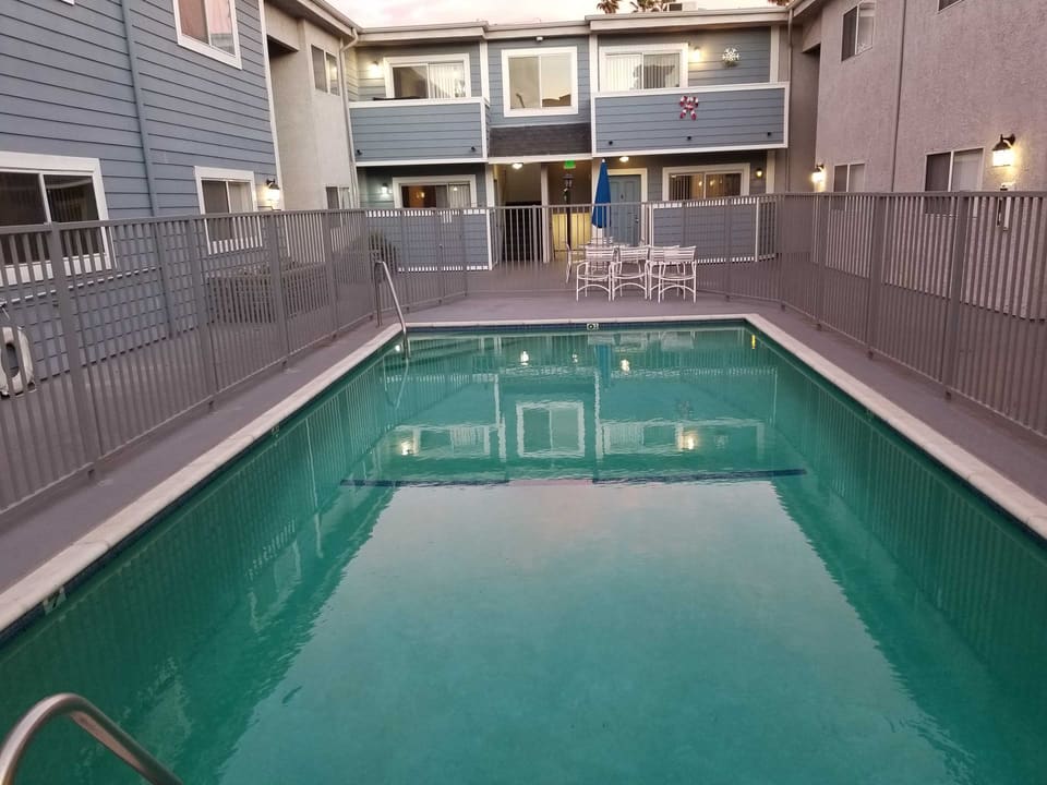 19129 Sherman Way Unit 106
