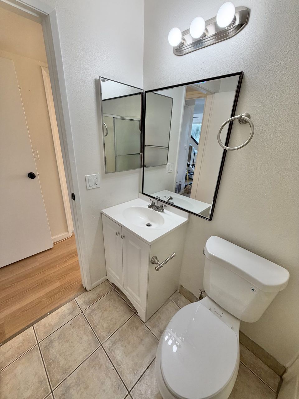 6155 Reseda Boulevard Unit 2