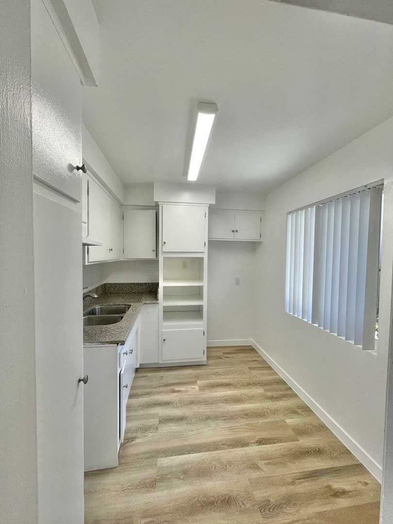 5443 Sepulveda Boulevard Unit 3