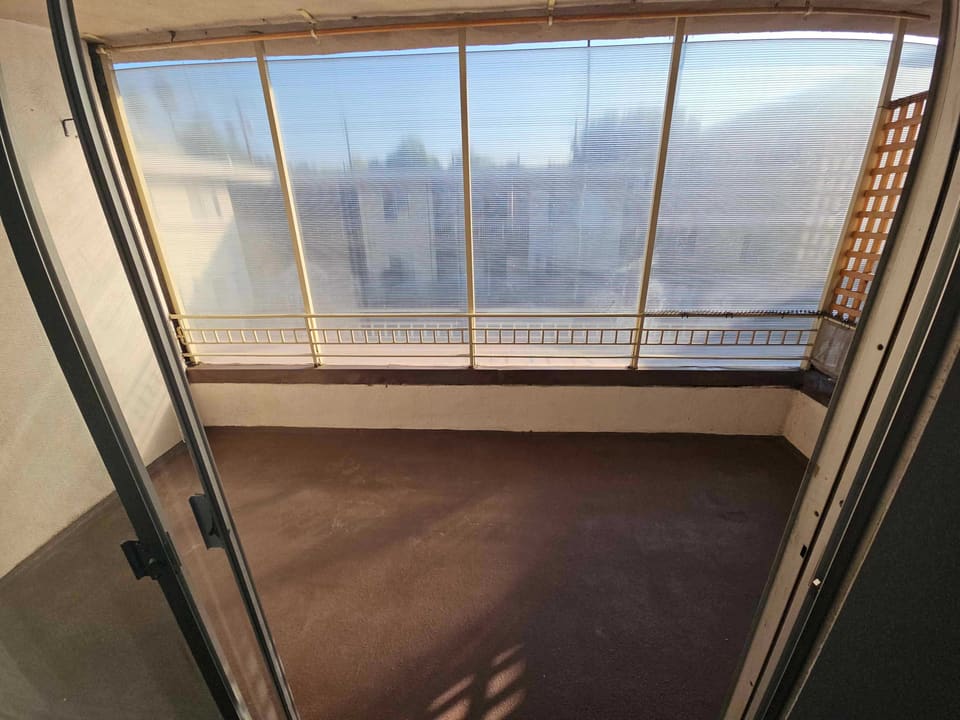 11849 Magnolia Boulevard Unit 19