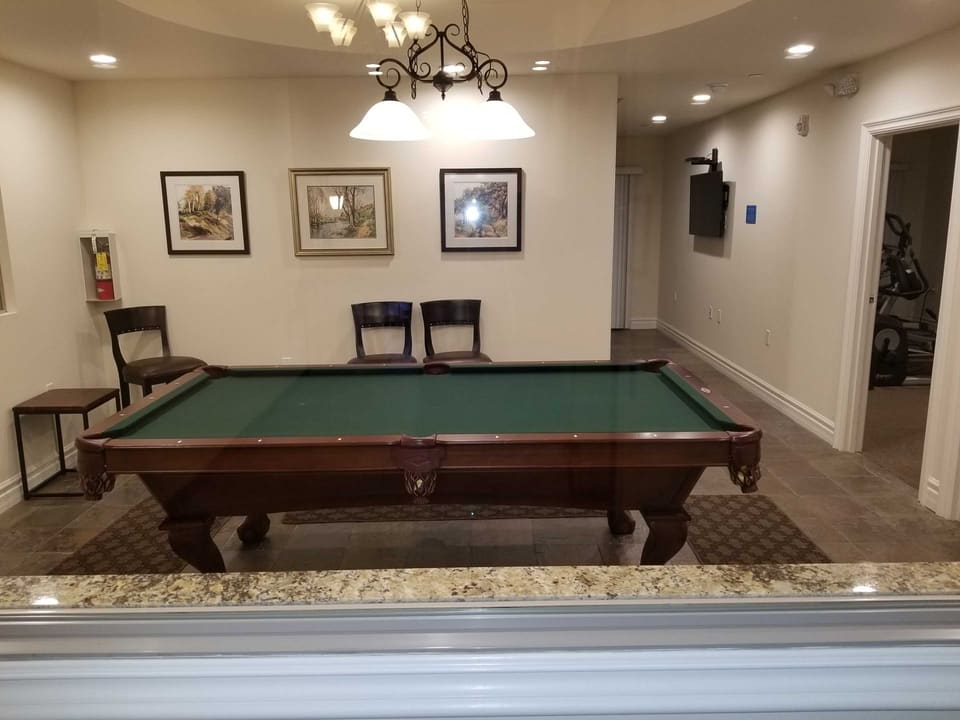 10960 Bloomfield Street Unit 206