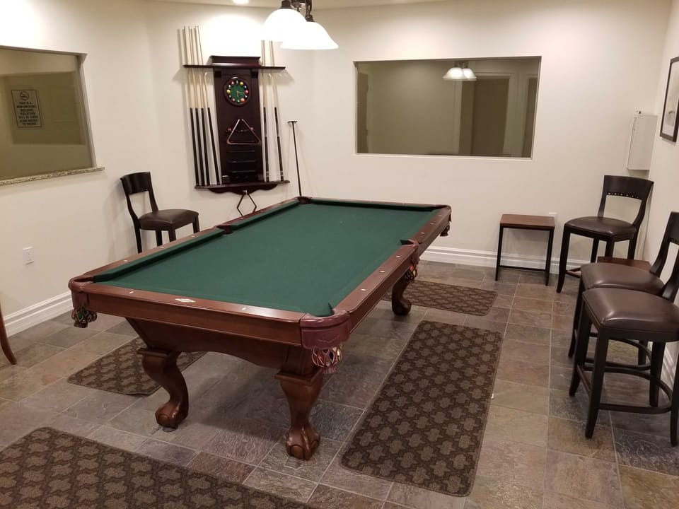 10960 Bloomfield Street Unit 206