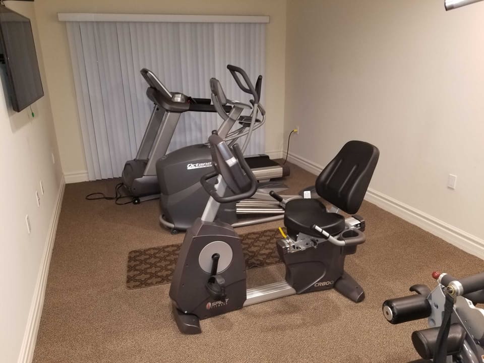 10960 Bloomfield Street Unit 206