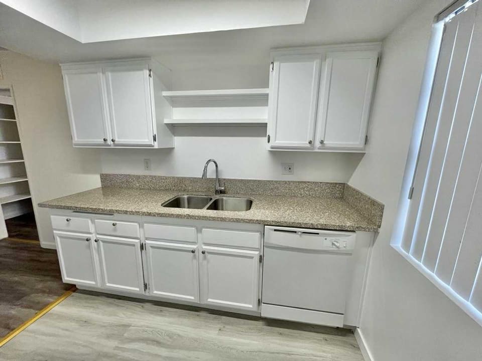 15010 Burbank Boulevard Unit 101