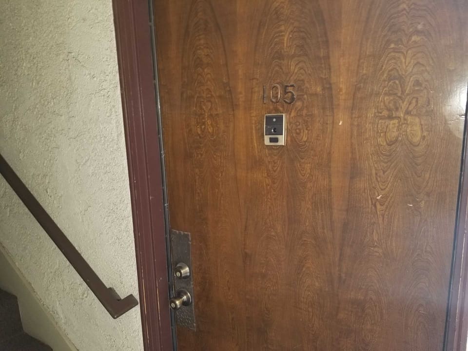 4637 Coldwater Canyon Avenue Unit 105