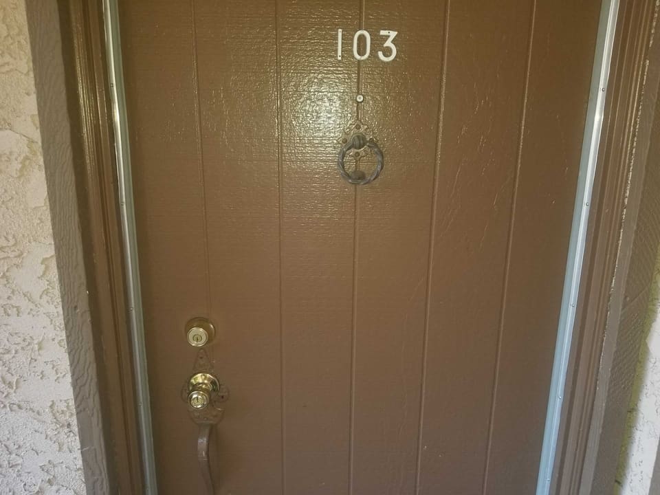 5471 Kester Avenue Unit 103