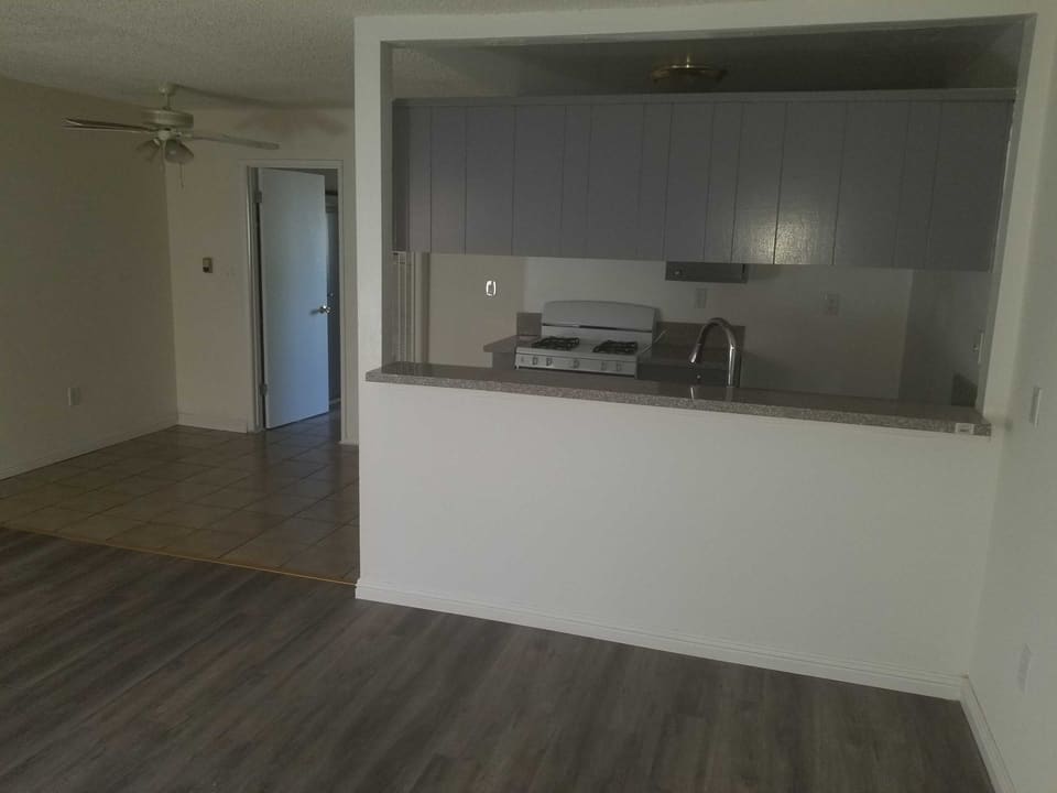 5471 Kester Avenue Unit 103