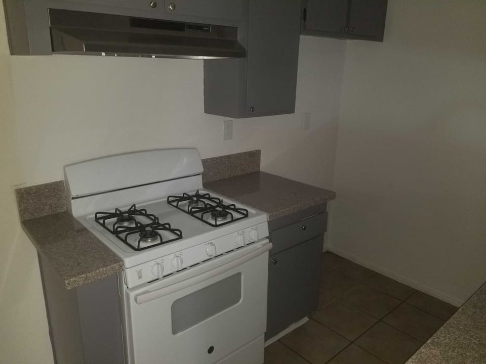 5471 Kester Avenue Unit 103