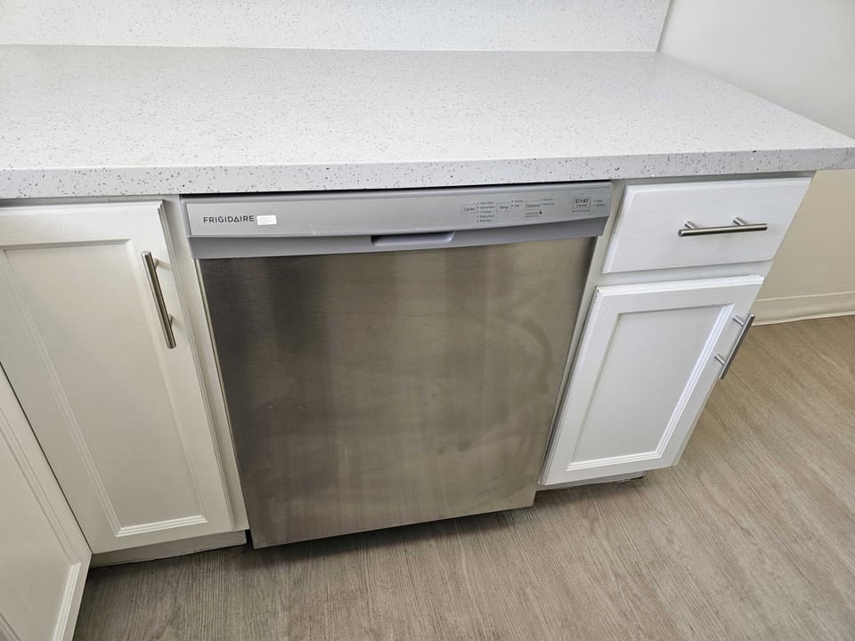 11839 Magnolia Boulevard Unit 26