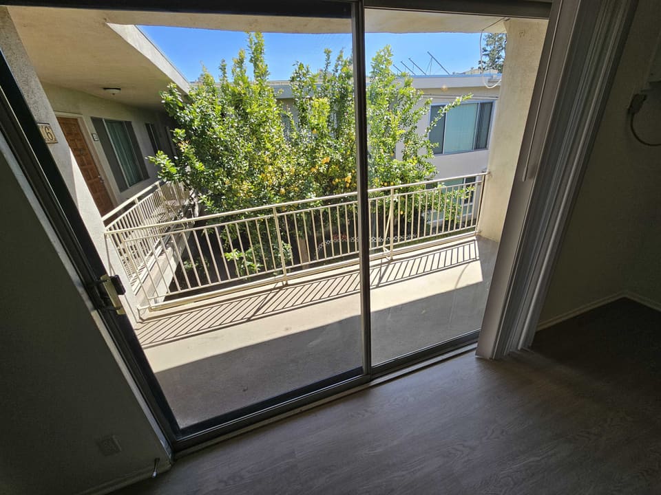 11839 Magnolia Boulevard Unit 26