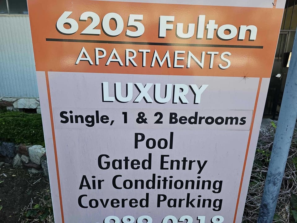 6215 Fulton Avenue Unit 12