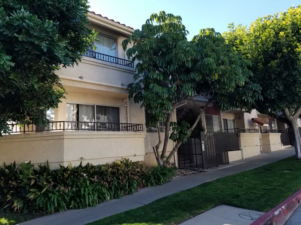 2357 Kerwood Avenue Unit 204