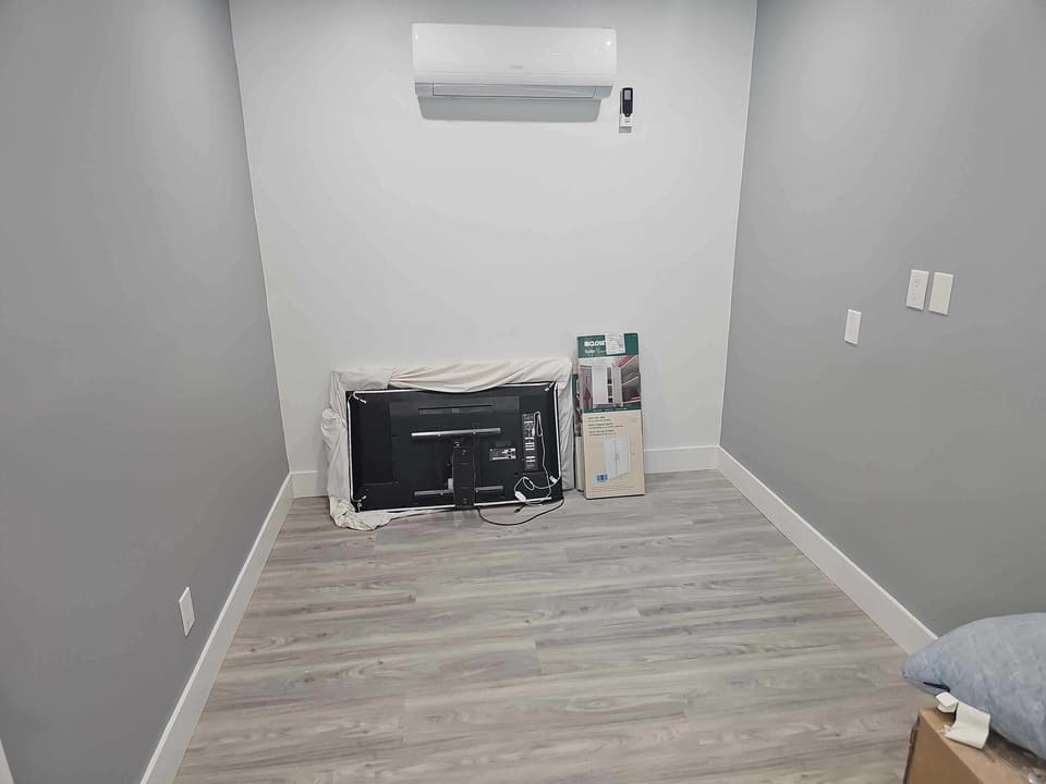 9436 Glade Avenue Unit ADU