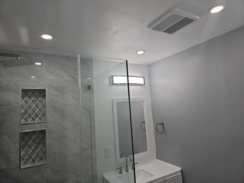 9436 Glade Avenue Unit ADU