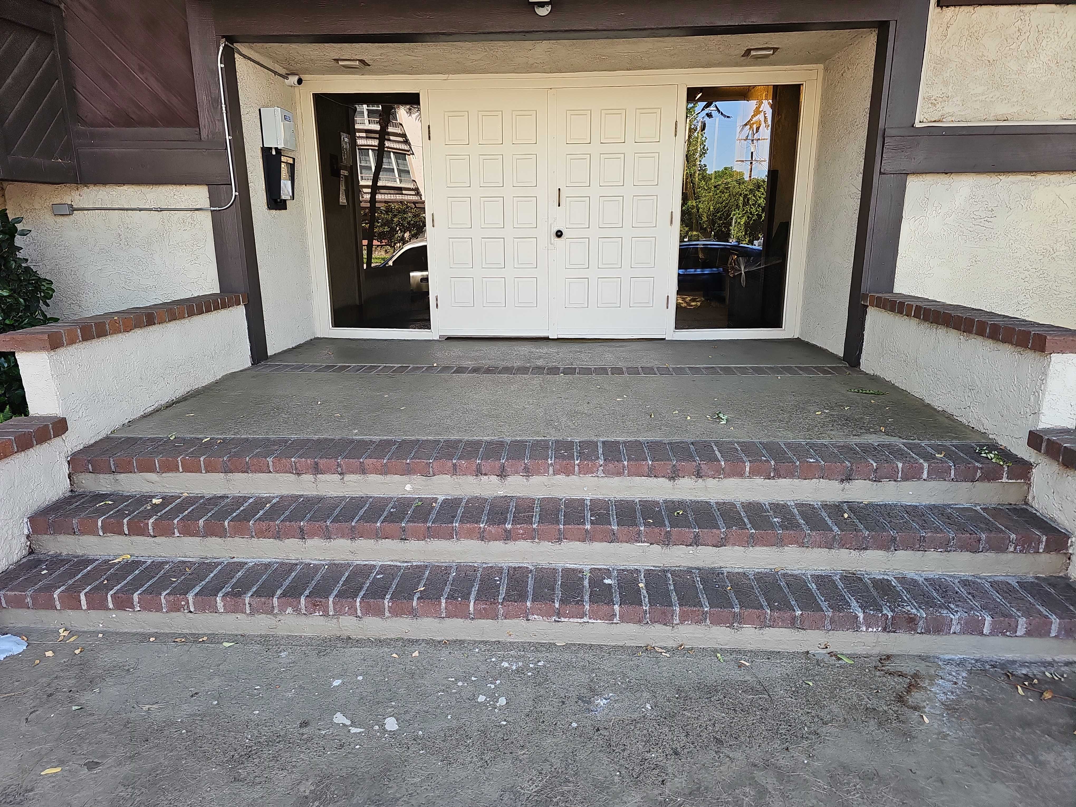 4637 Coldwater Canyon Avenue Unit 215