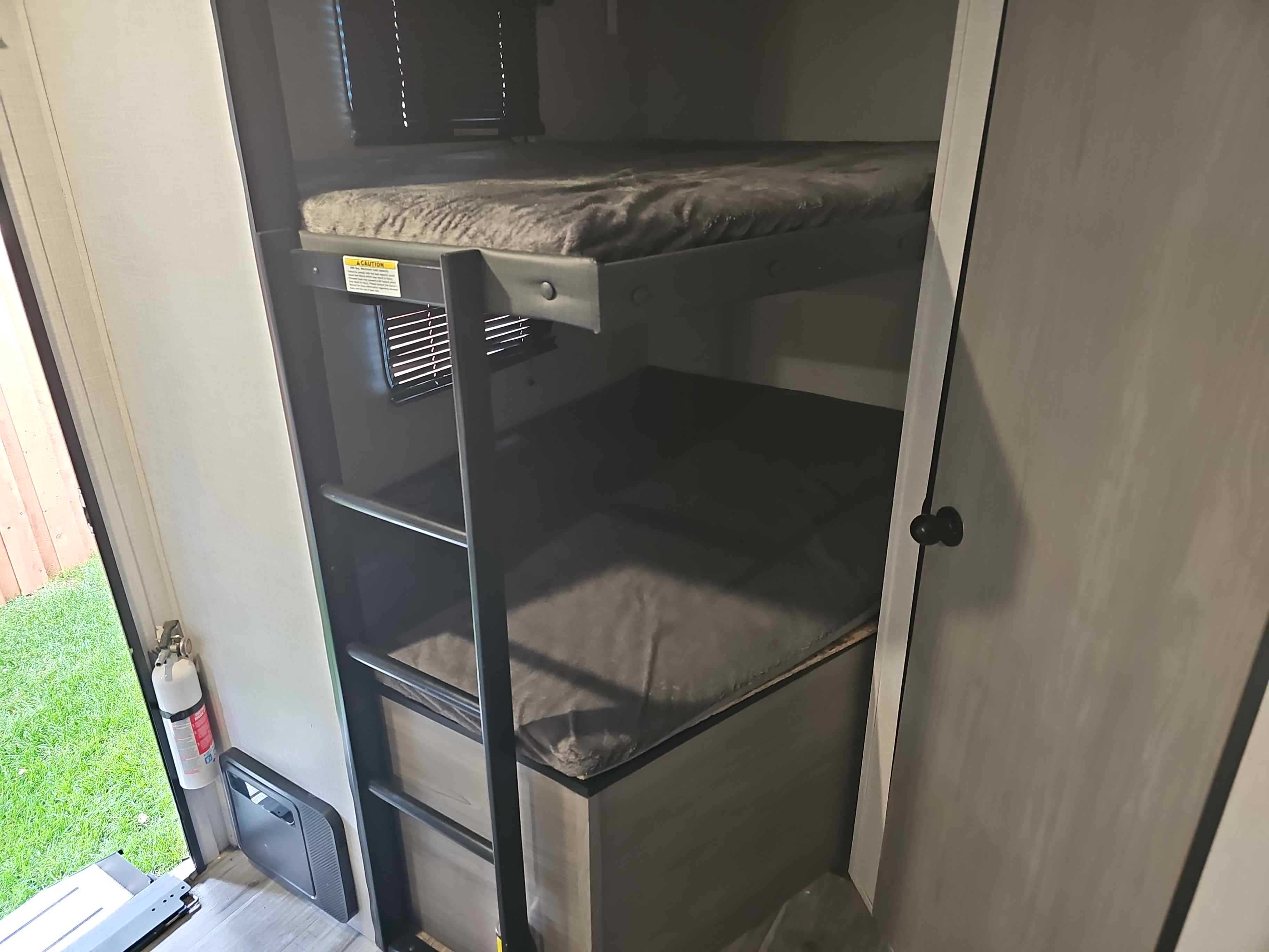 9436 Glade Avenue Unit RV