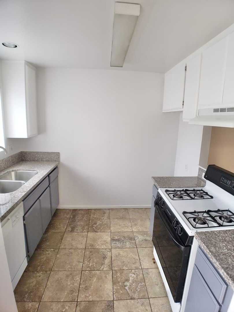 14259 Friar Street Unit 5