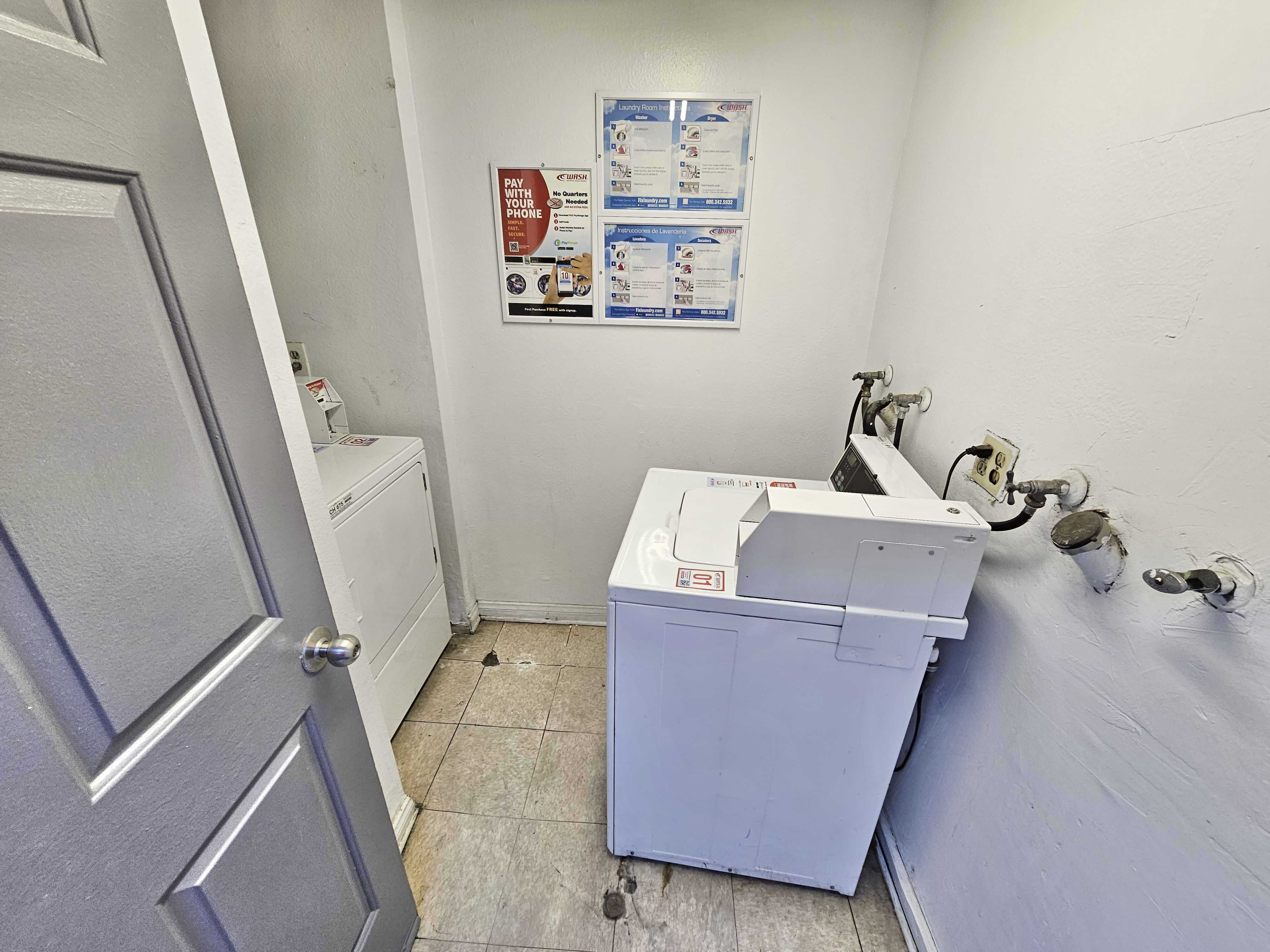 5255 Riverton Avenue Unit 102
