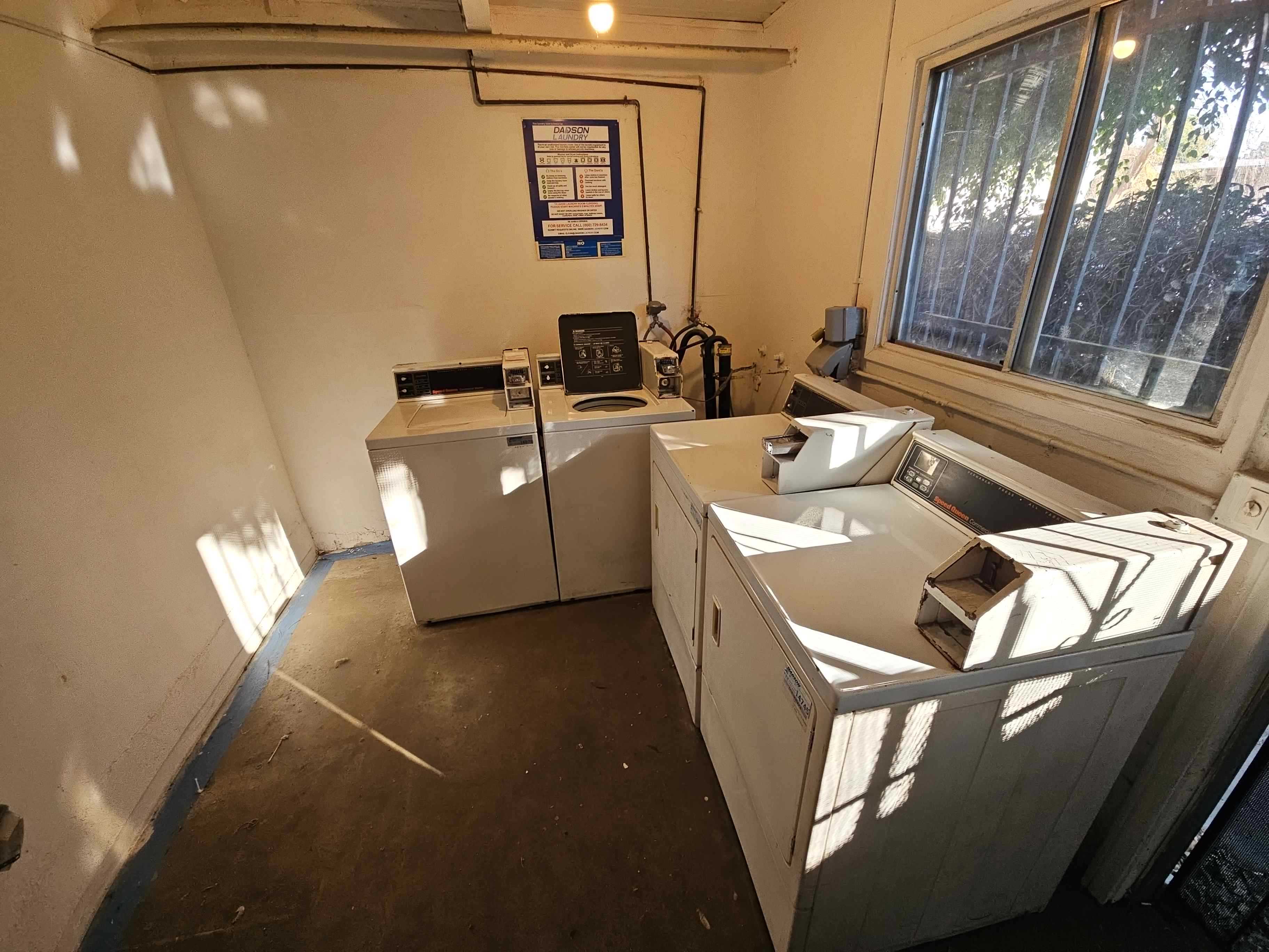 7321 Woodman Avenue Unit 4