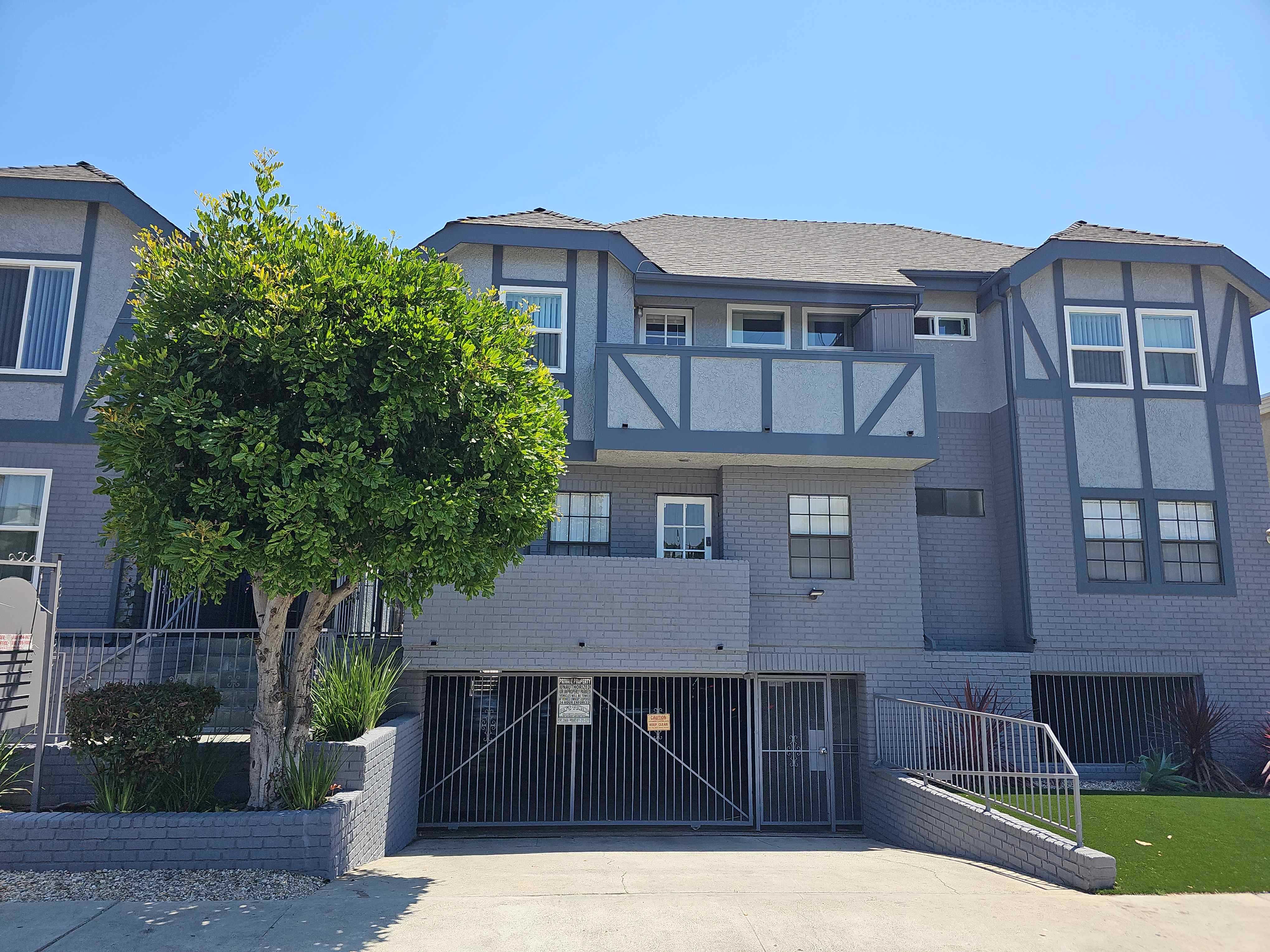15010 Burbank Boulevard Unit 102
