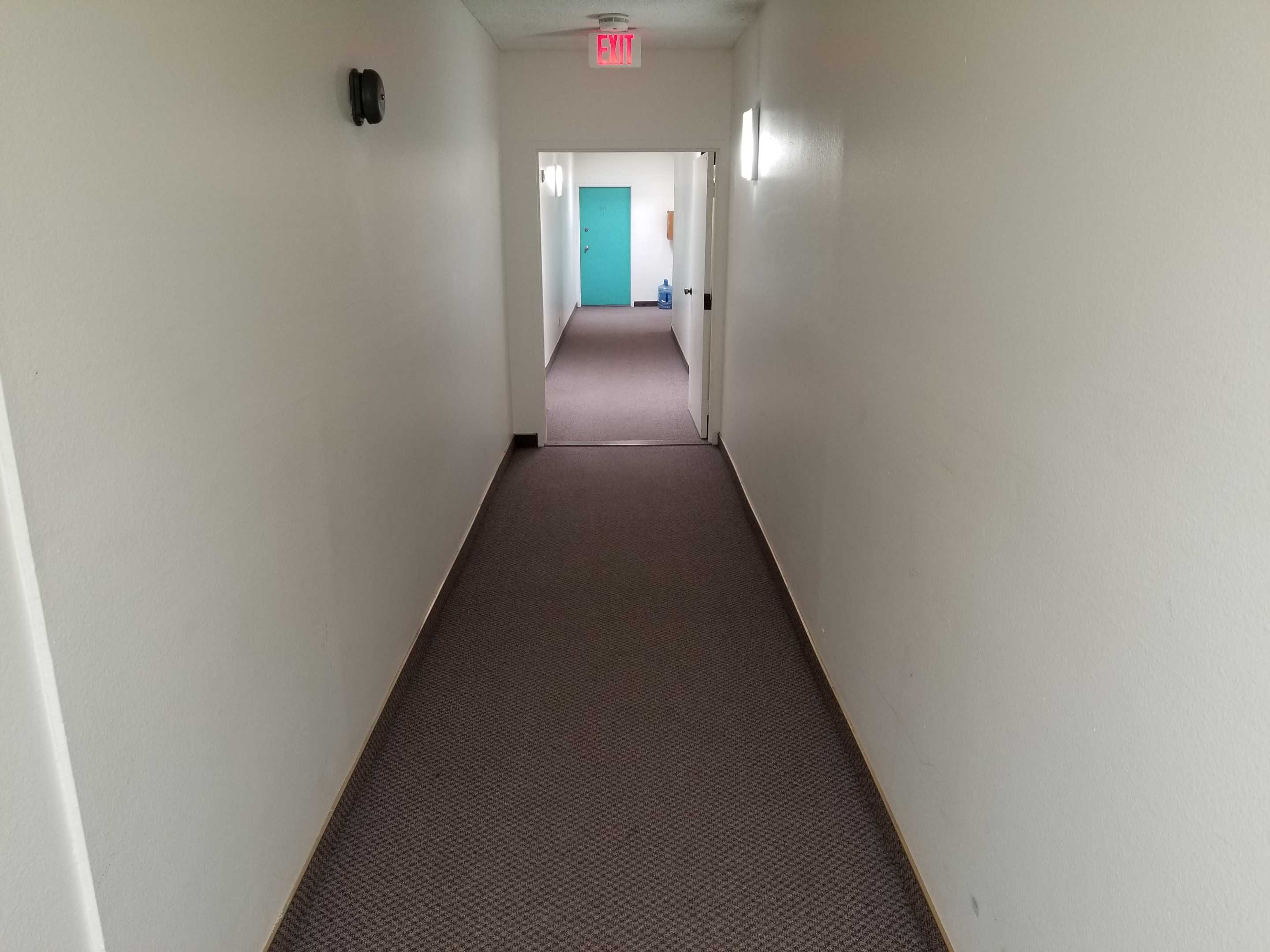 11028 Moorpark Street Unit 303