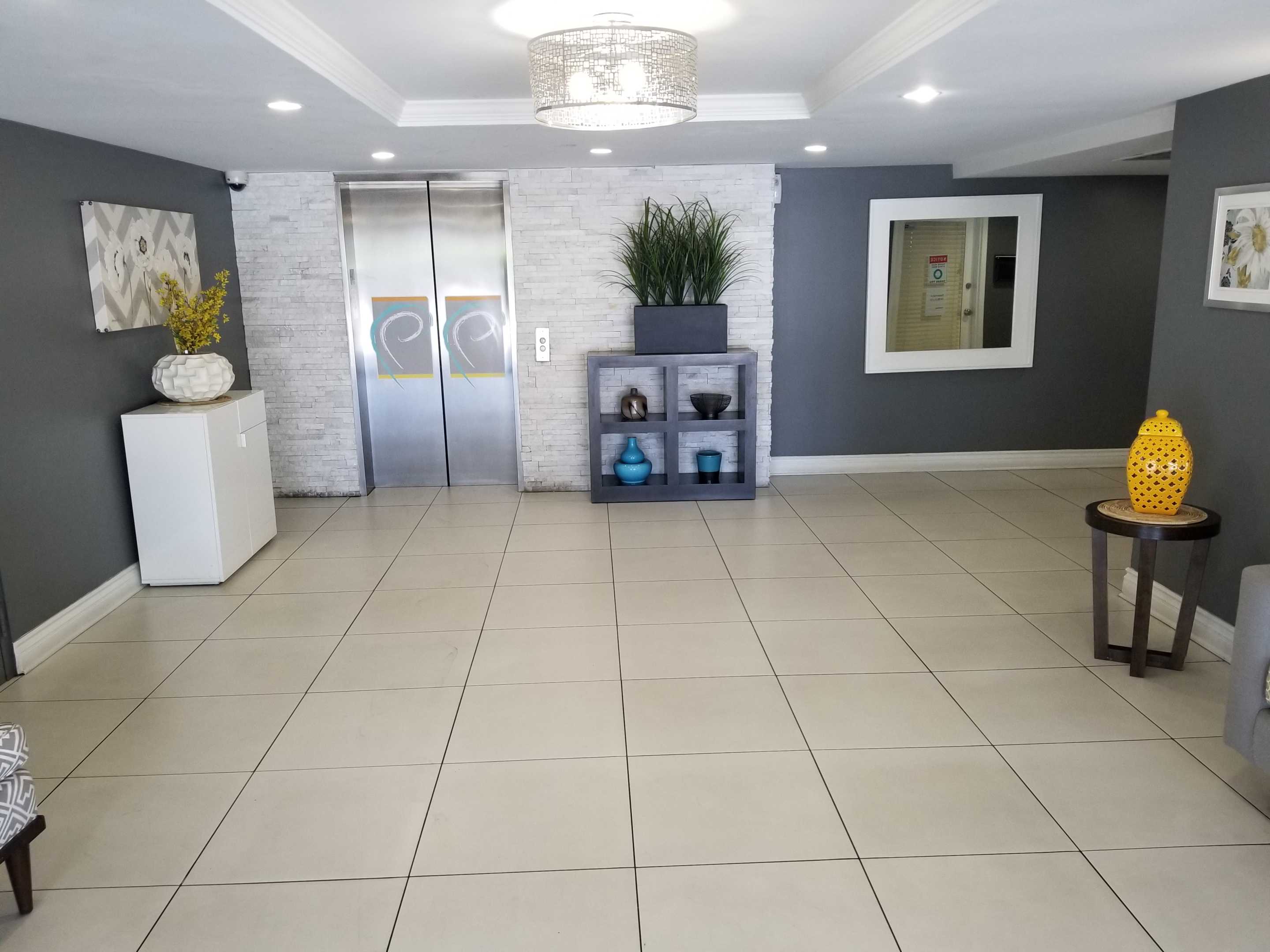 8710 De Soto Avenue Unit 224