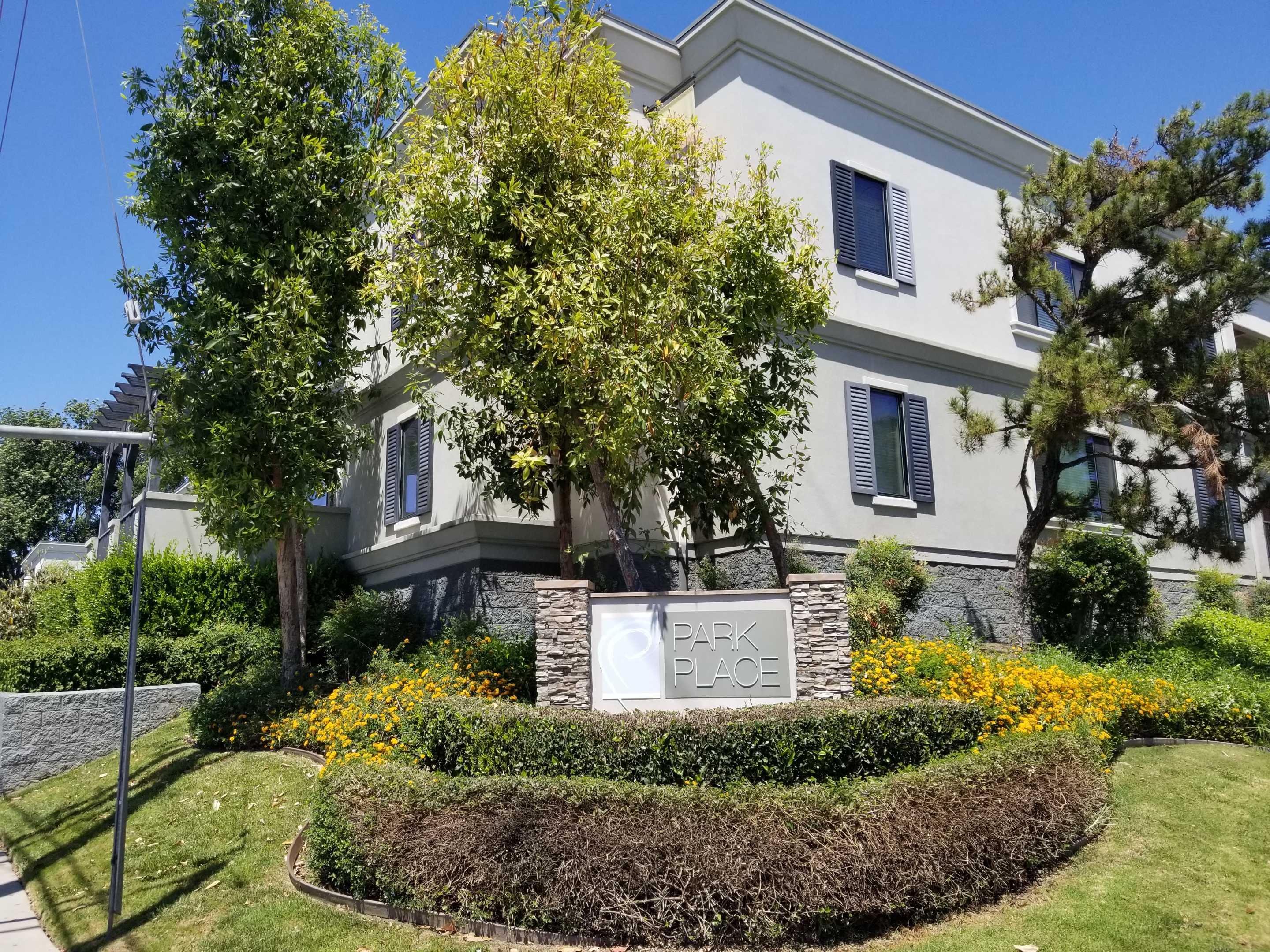 8710 De Soto Avenue Unit 224