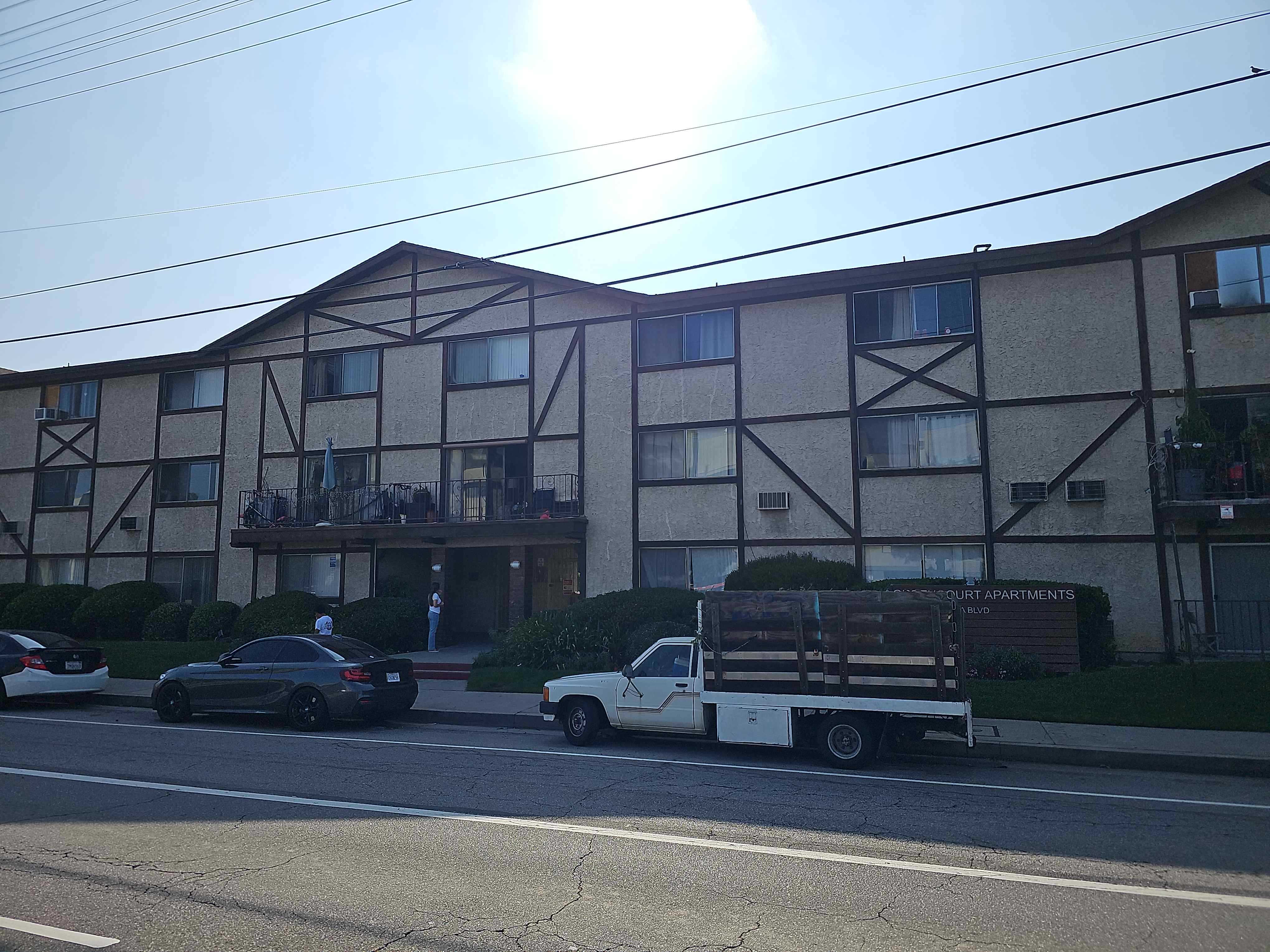 7435 Sepulveda Boulevard Unit 5 · Photo 1