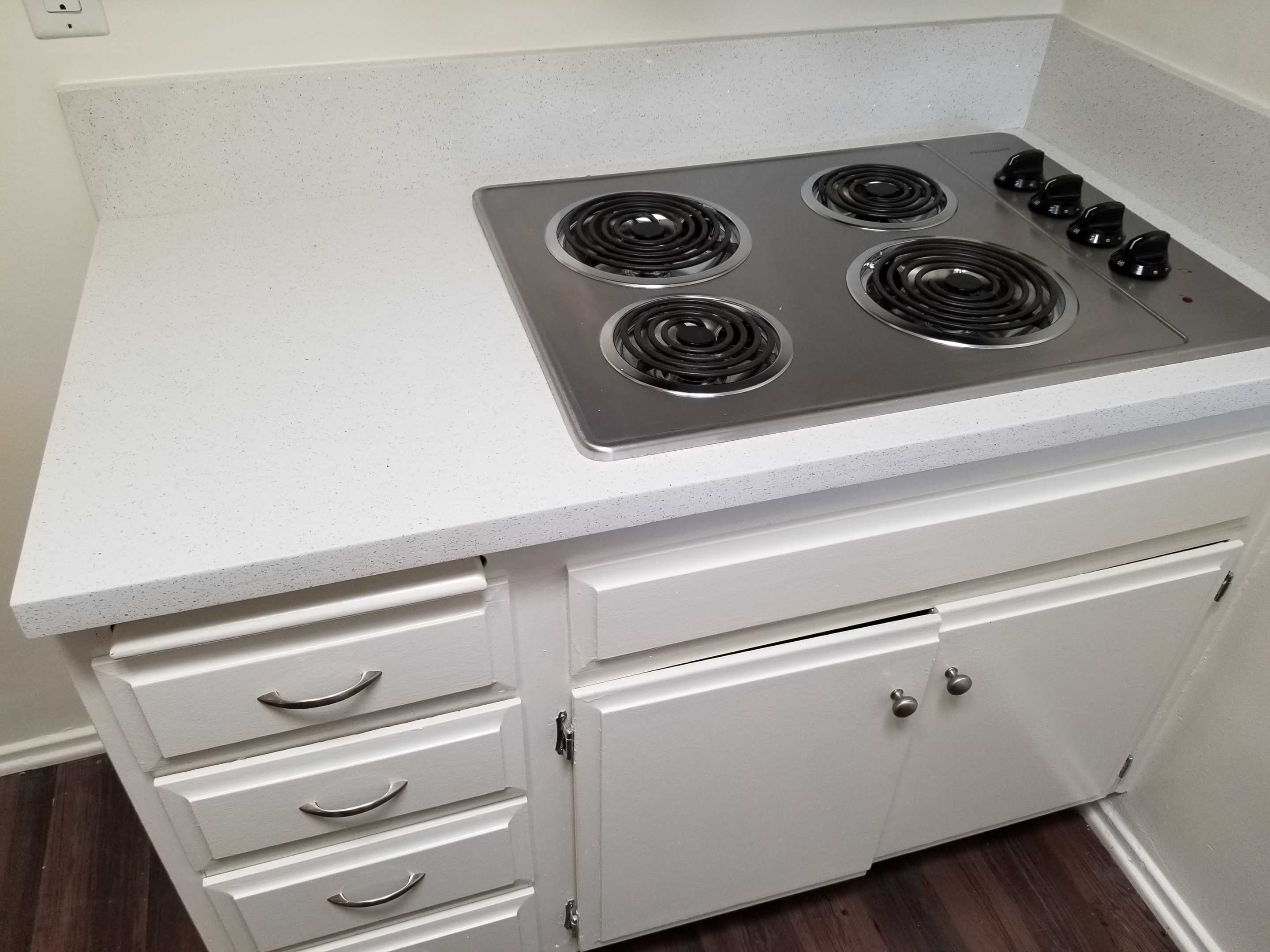 5142 White Oak Avenue Unit 218