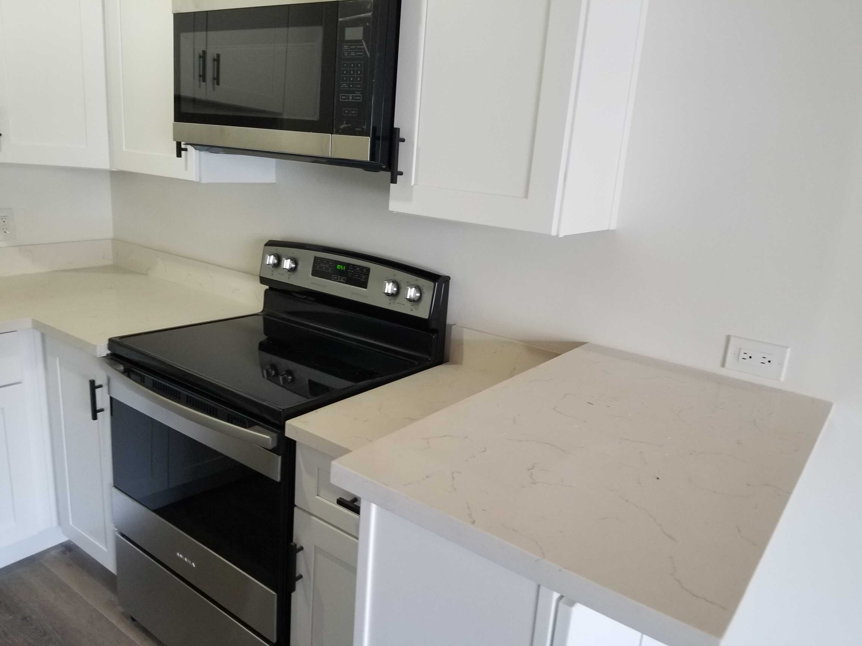 21126 Costanso Street Unit 6