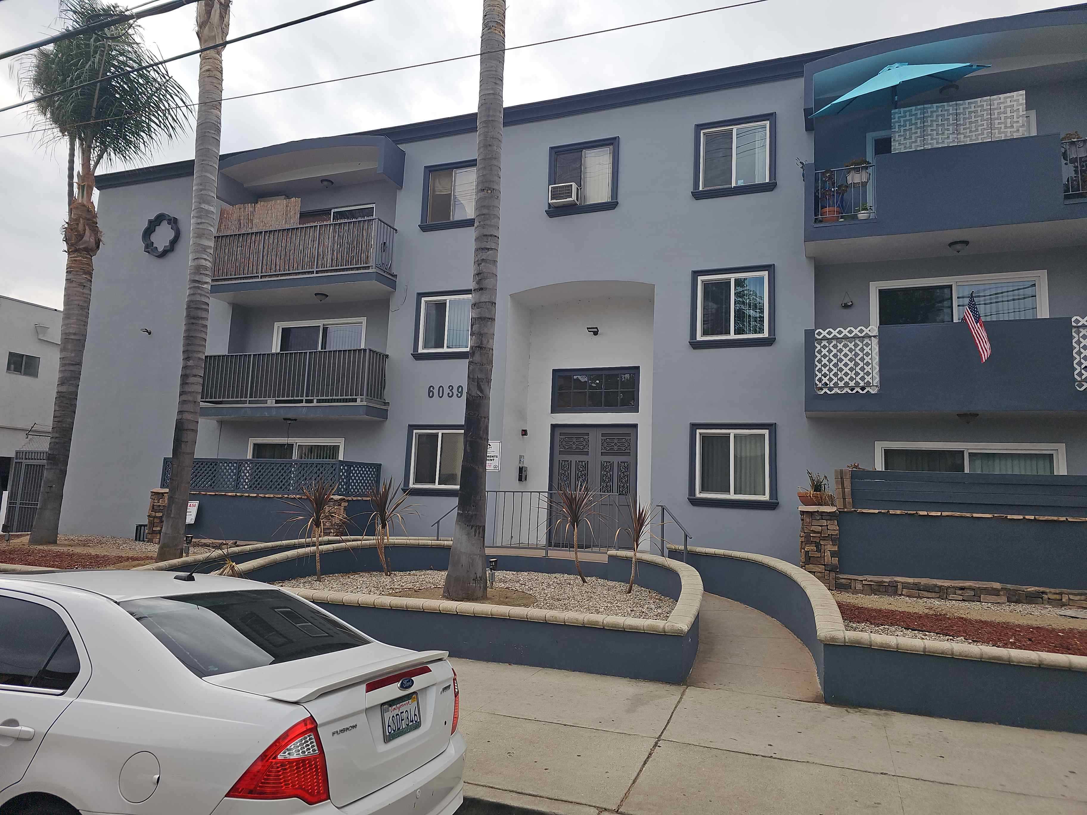 6049 Whitsett Avenue Unit 308