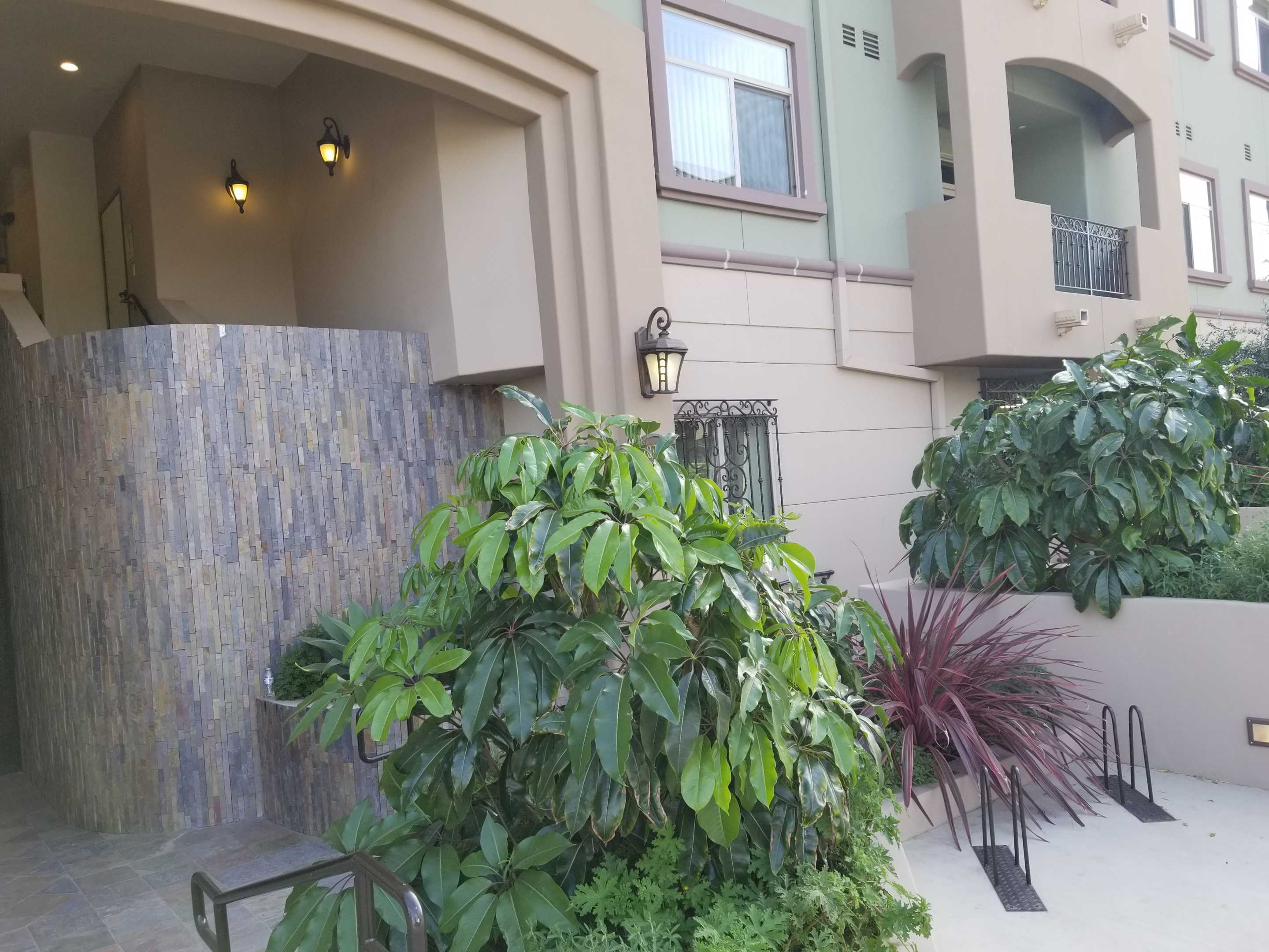 10960 Bloomfield Street Unit 117