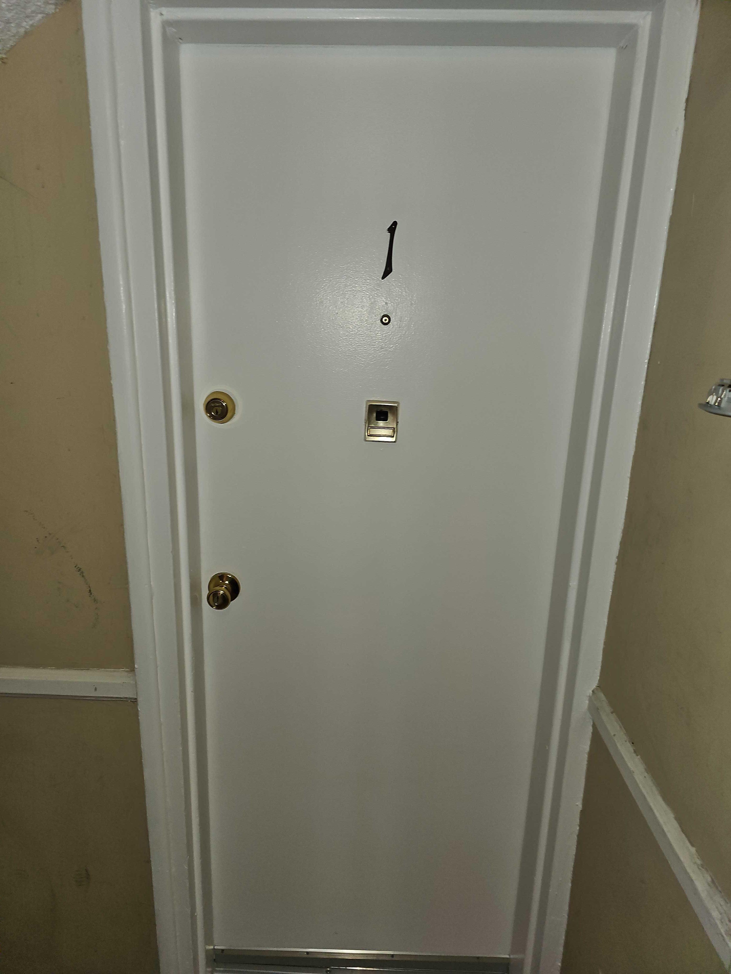 5262 Hermitage Avenue Unit 1