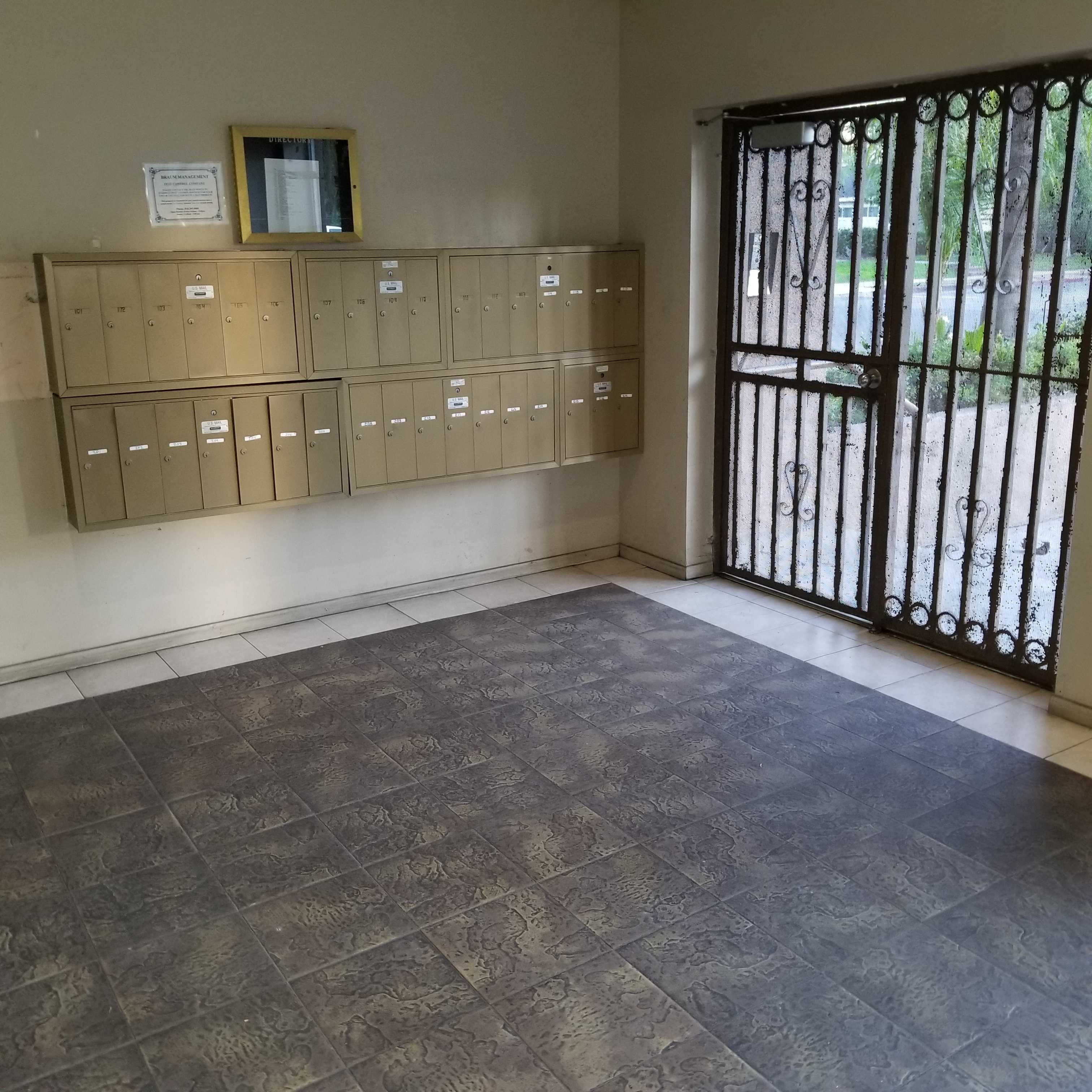 11469 Collins Street Unit 113